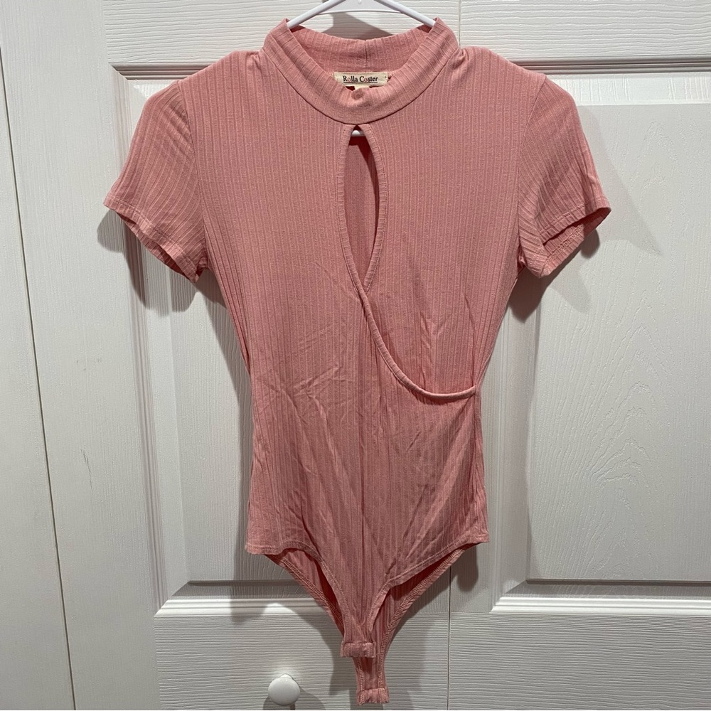 ROLLA COSTER Women’s Soft Pleated T Shirt Bodysuit with Cutout - pink, size S